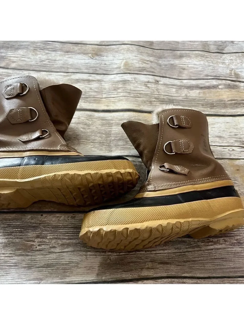 🍋SWEET SWEET VINTAGE SOREL BOOTS